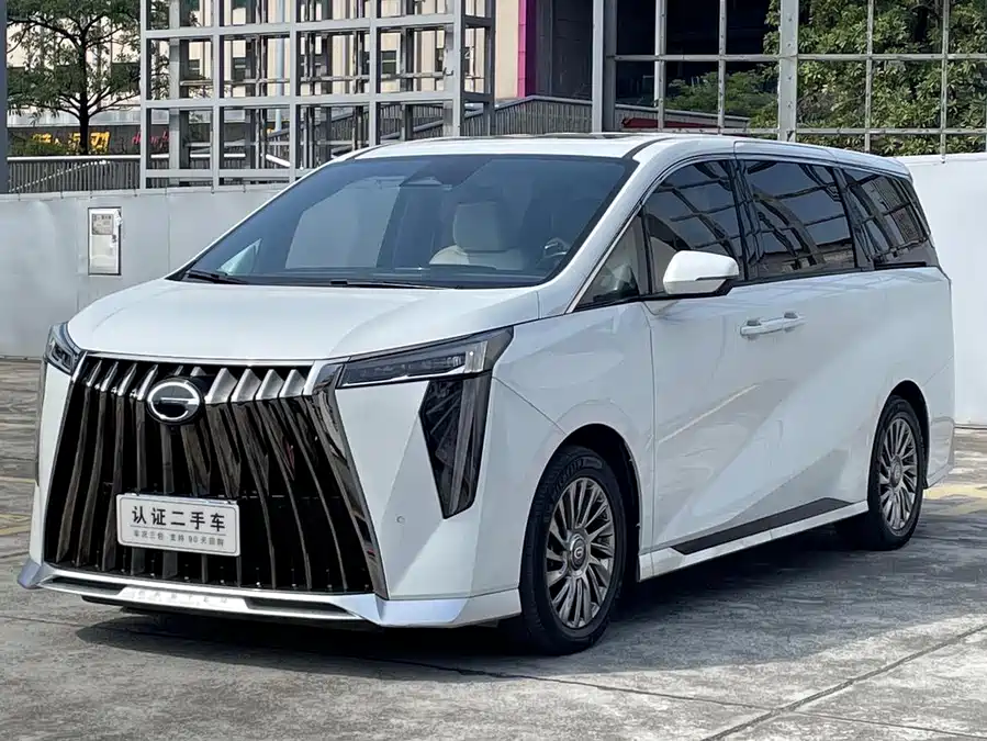 GAC Trumpchi M8