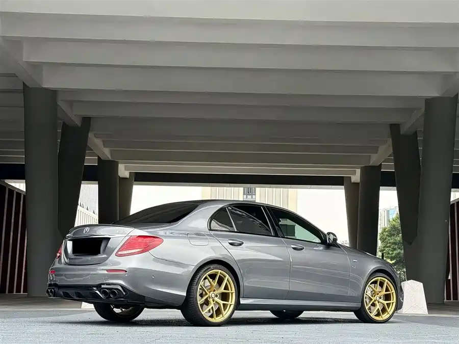 Mercedes Benz E-Class AMG