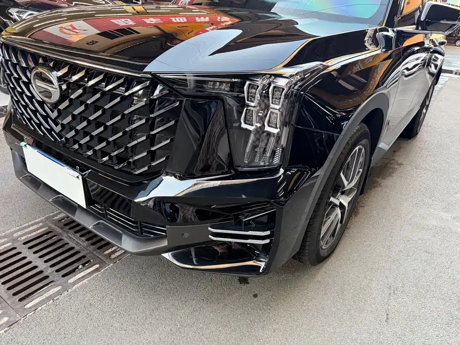 GAC Trumpchi GS8