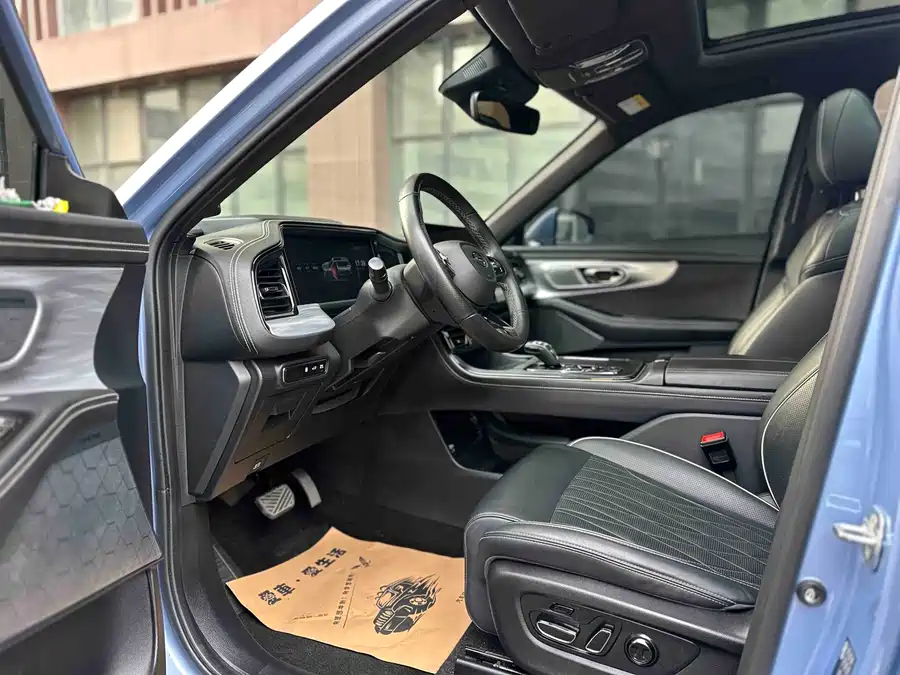 GAC Trumpchi GS8