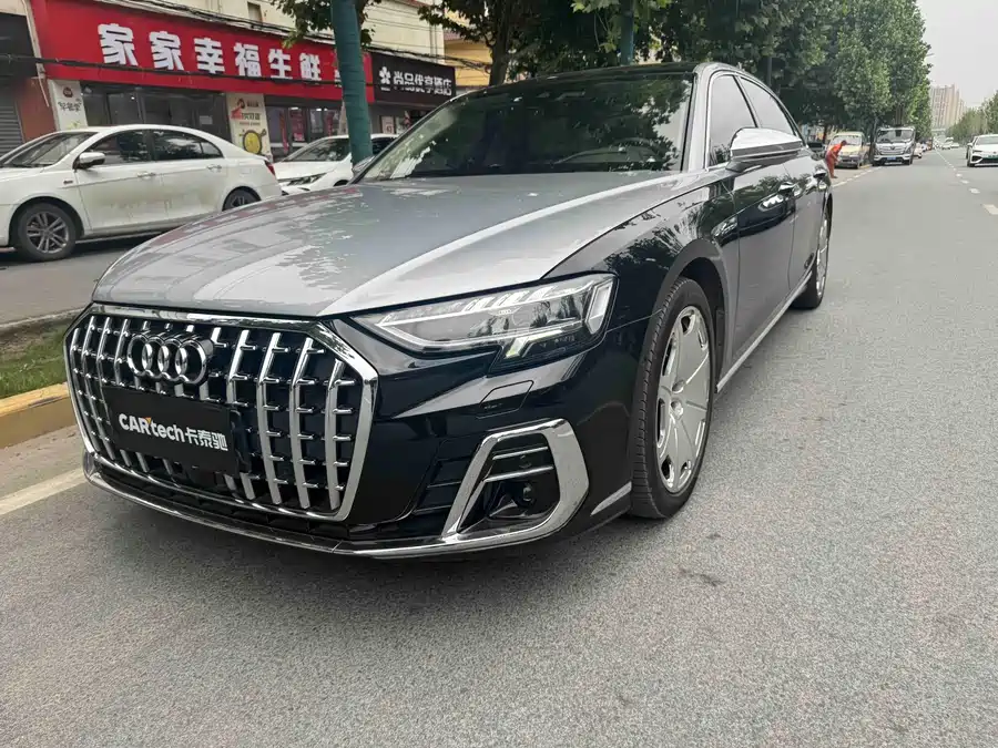 Audi A8