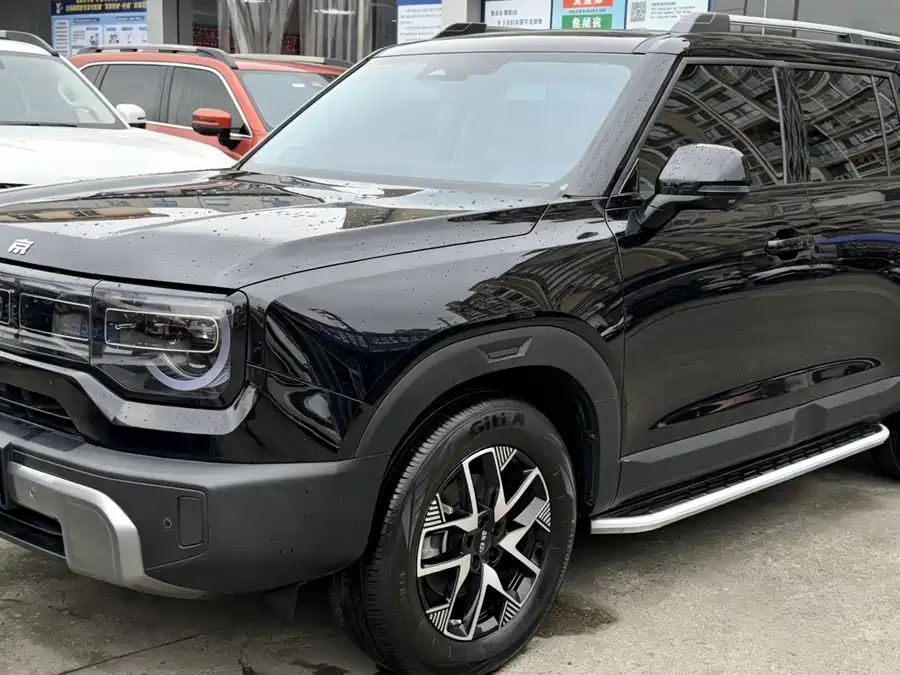 BAIC BJ30