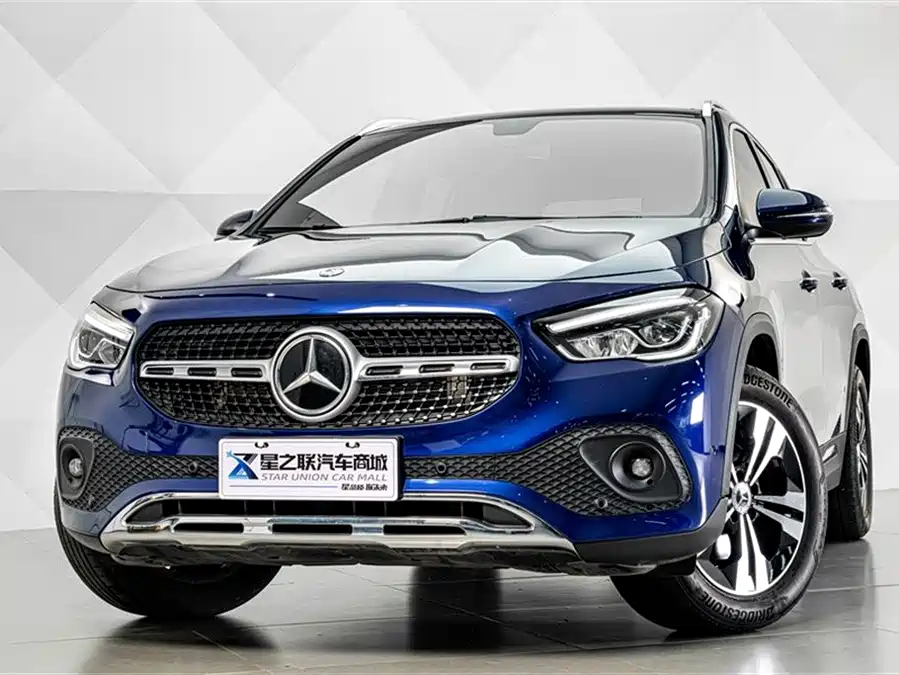 Mercedes Benz GLA