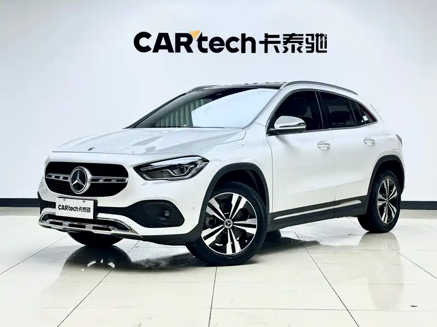 Mercedes Benz GLA