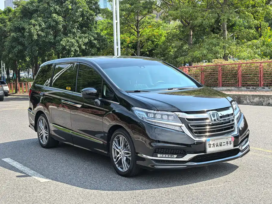 Honda Elysion