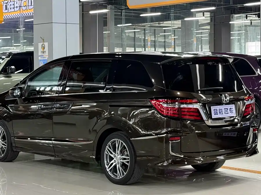 Honda Elysion