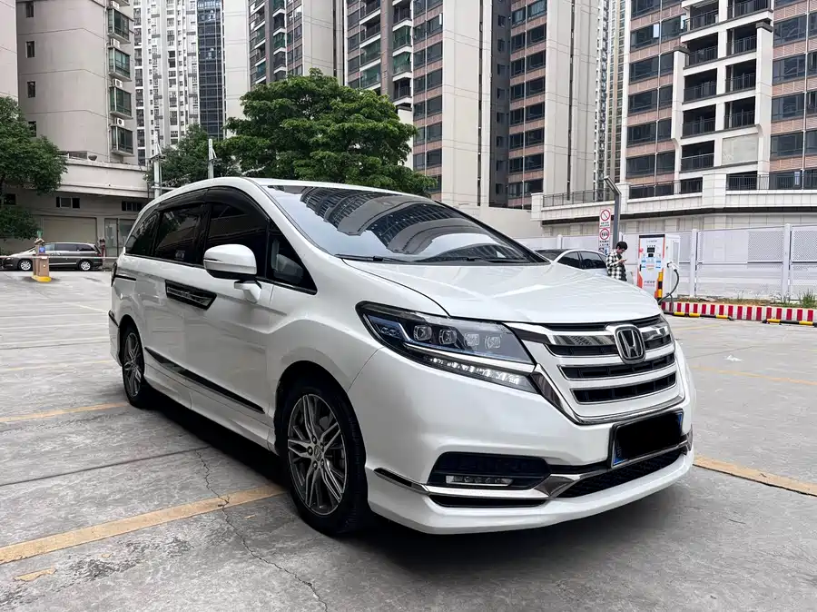 Honda Elysion