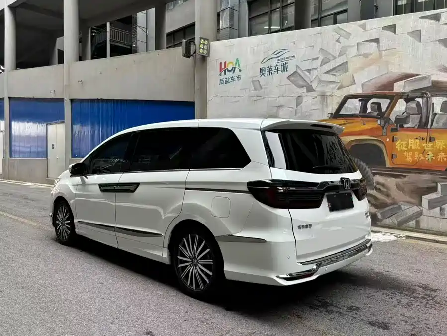 Honda Elysion