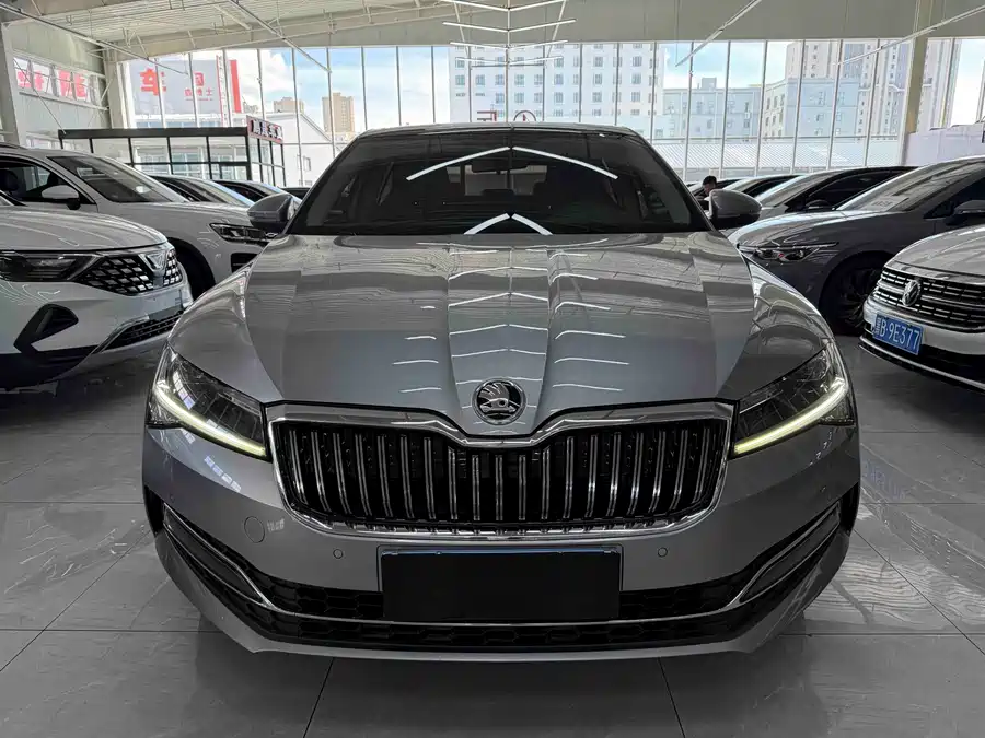 Skoda SuperB