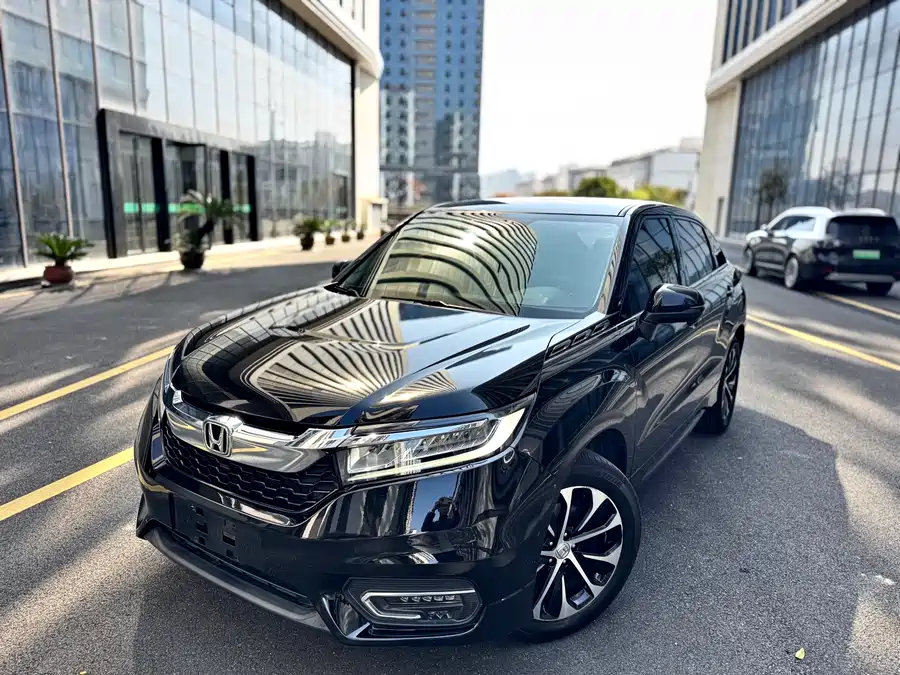 Honda Crown Road
