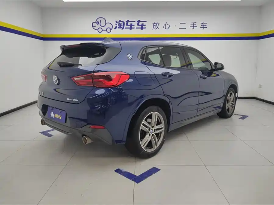 BMW X2