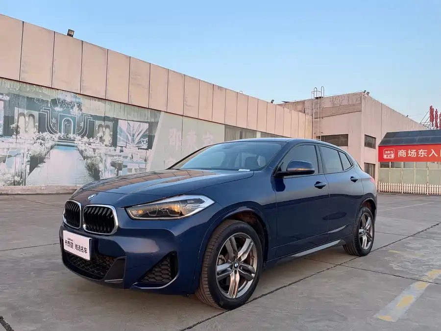 BMW X2
