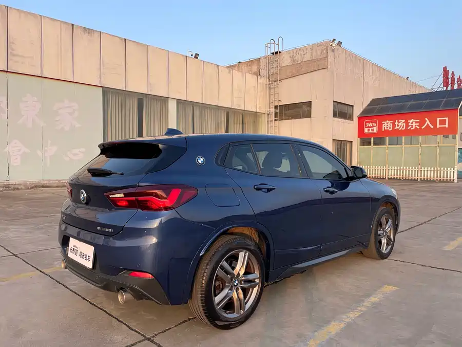 BMW X2