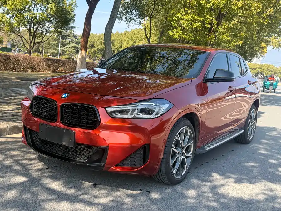 BMW X2