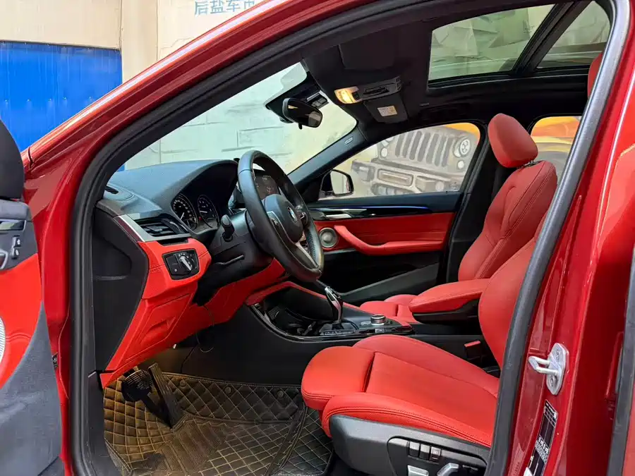 BMW X2