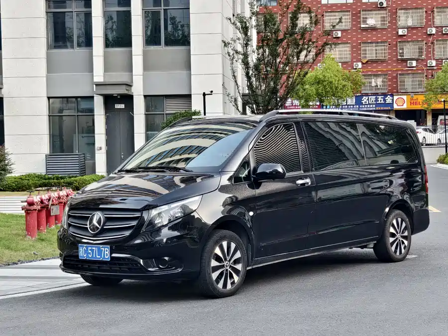 Mercedes Benz Vito
