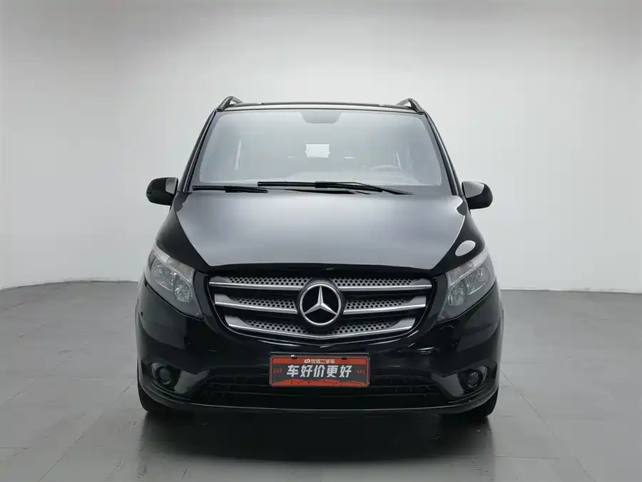 Mercedes Benz Vito