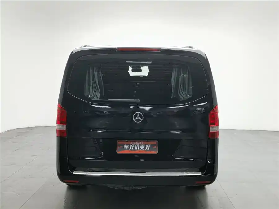 Mercedes Benz Vito