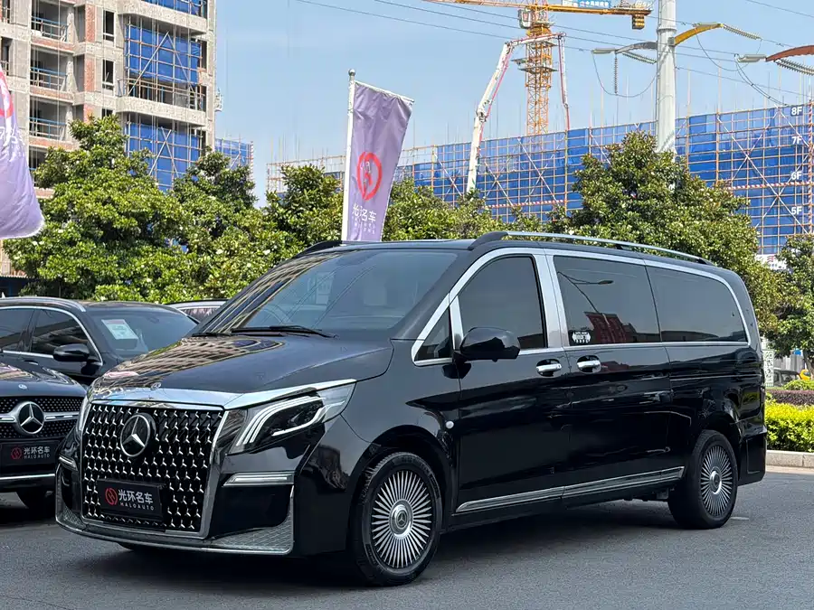 Mercedes Benz Vito