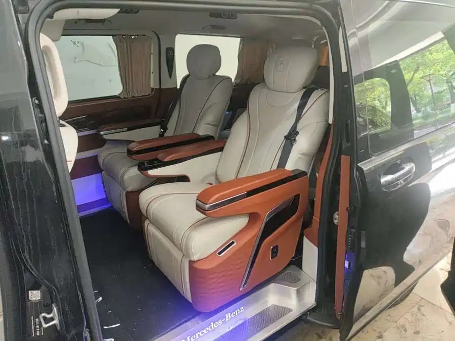 Mercedes Benz Vito