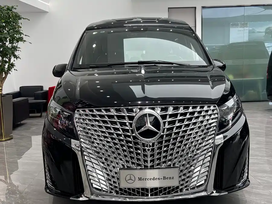 Mercedes Benz Vito