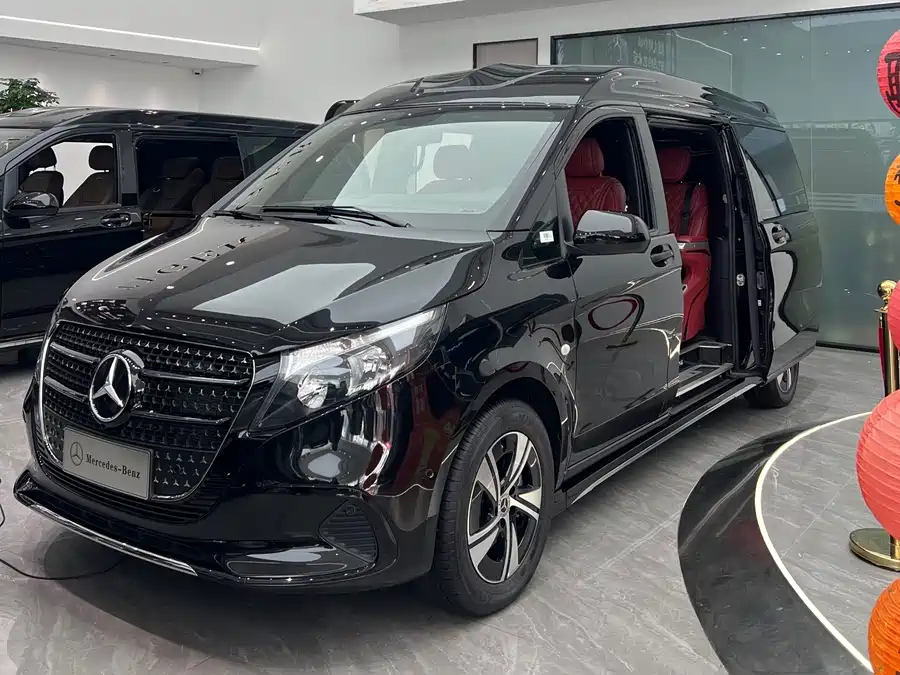 Mercedes Benz Vito