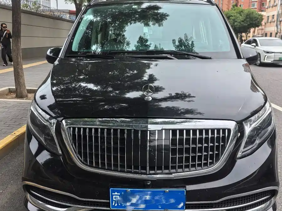 Mercedes Benz Vito