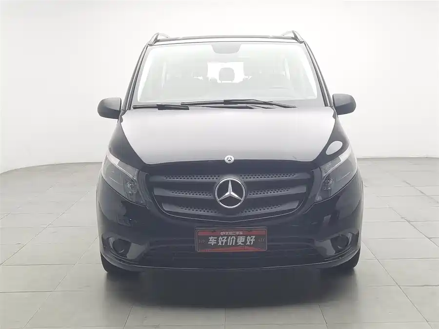 Mercedes Benz Vito