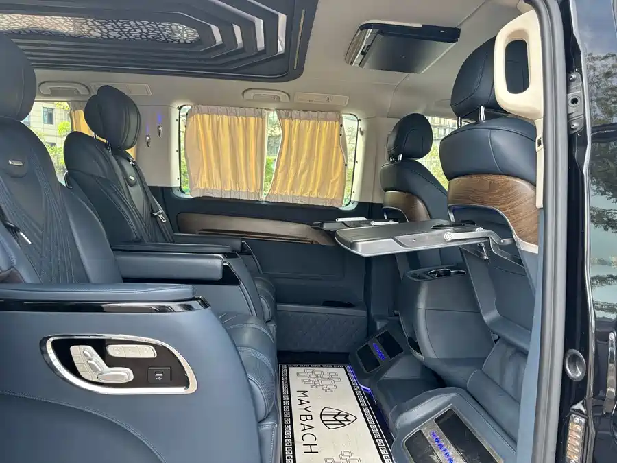Mercedes Benz Vito