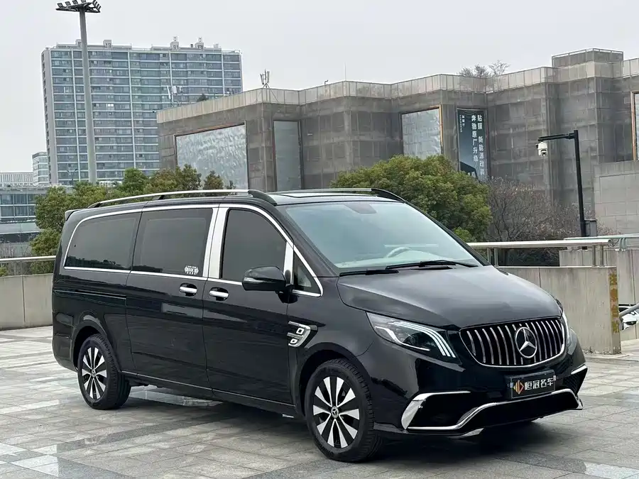 Mercedes Benz Vito
