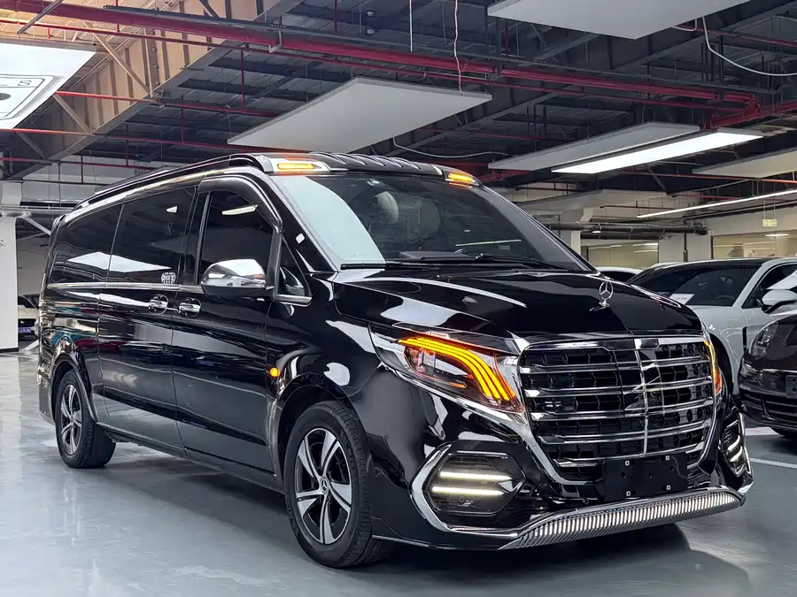 Mercedes Benz Vito