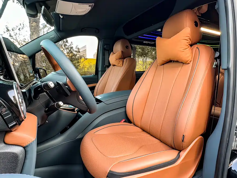 Mercedes Benz Vito