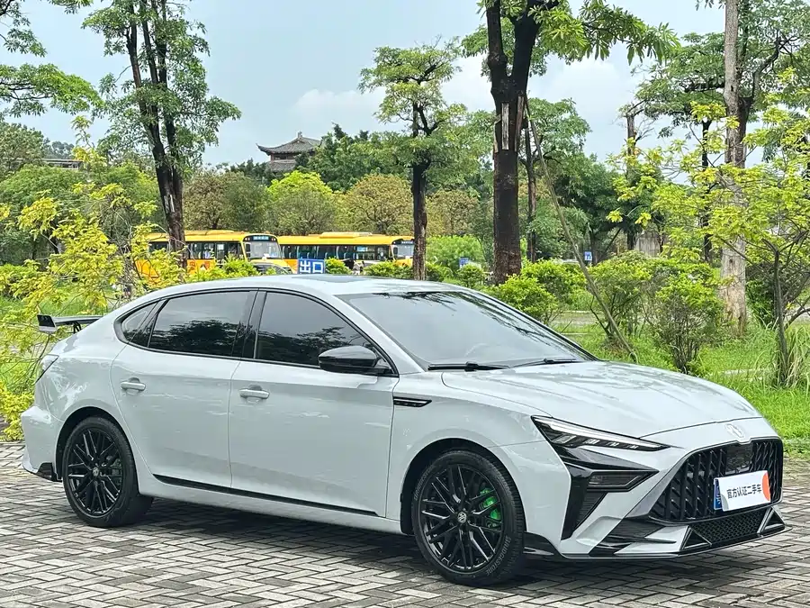 MG 6