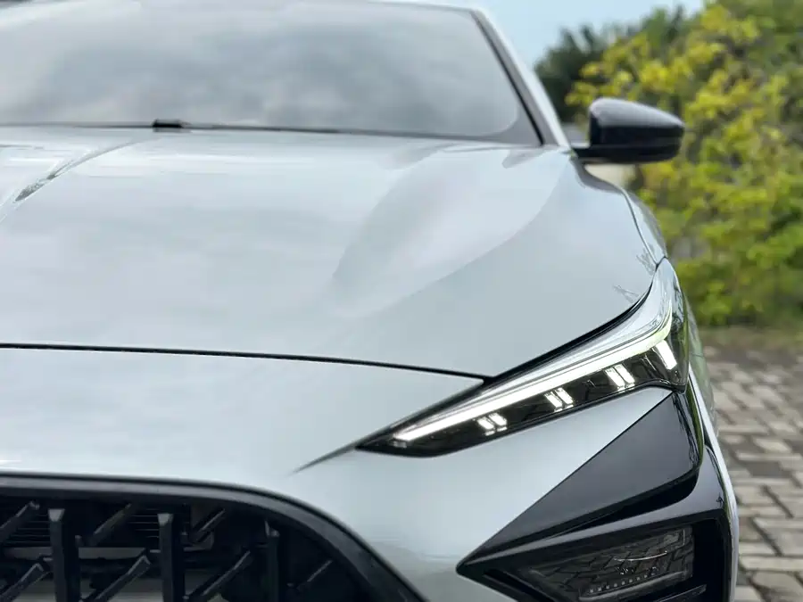 MG 6