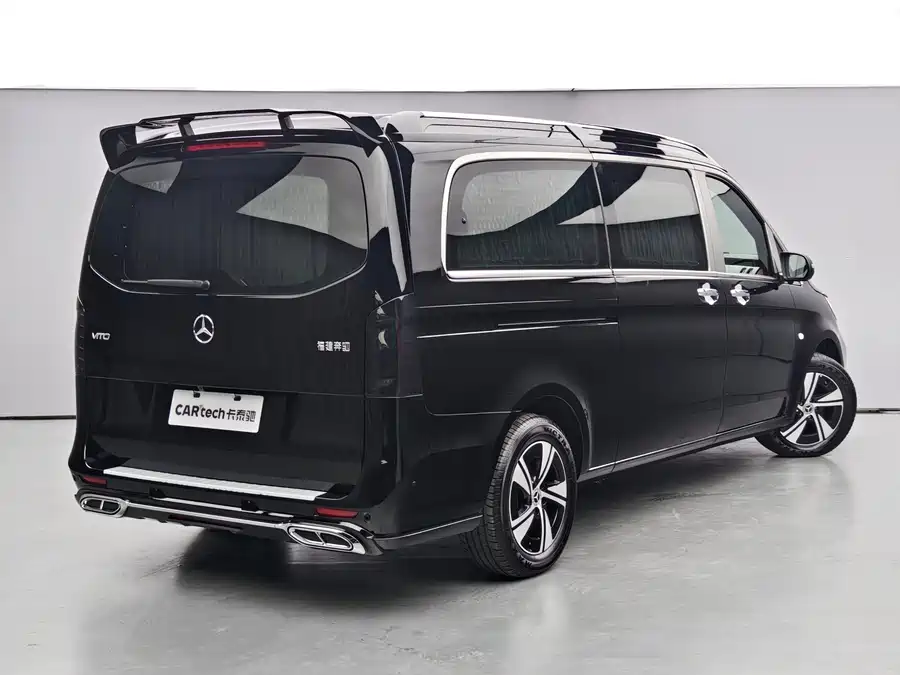 Mercedes Benz Vito