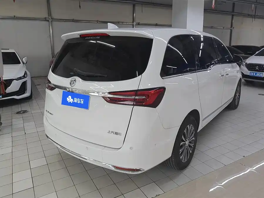 Buick GL8
