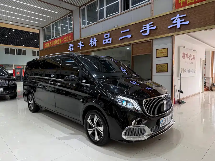 Mercedes Benz Vito
