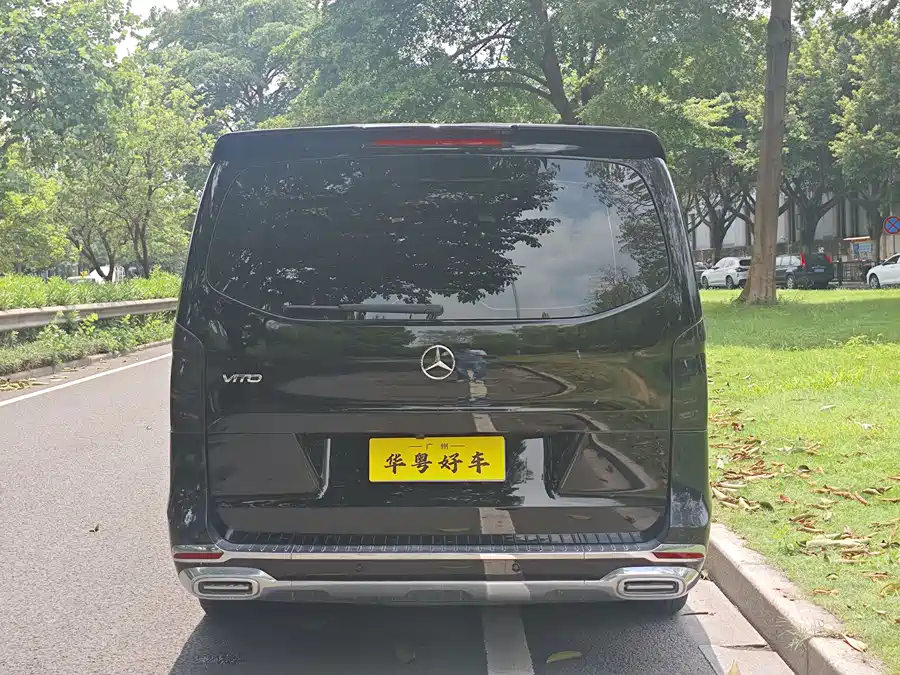 Mercedes Benz Vito