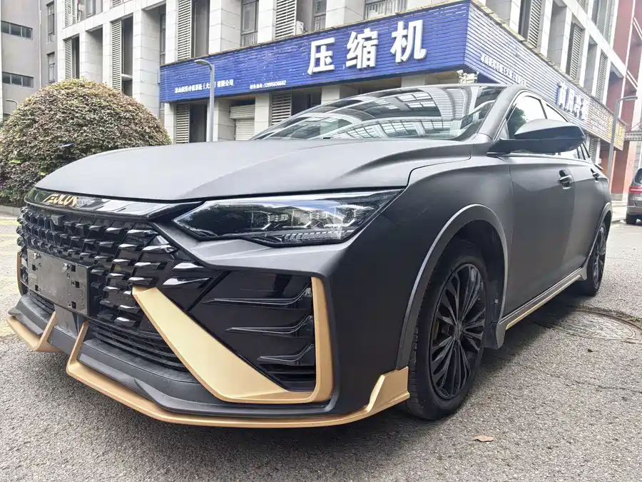 Dongfeng Yixuan MAX