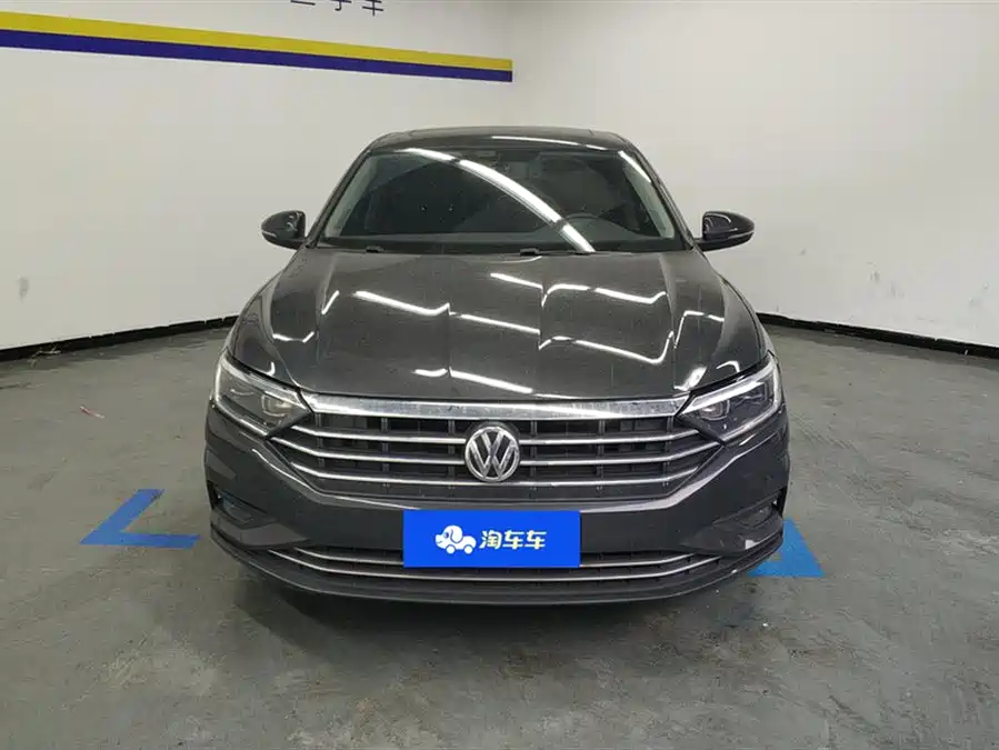 Volkswagen Sagitar