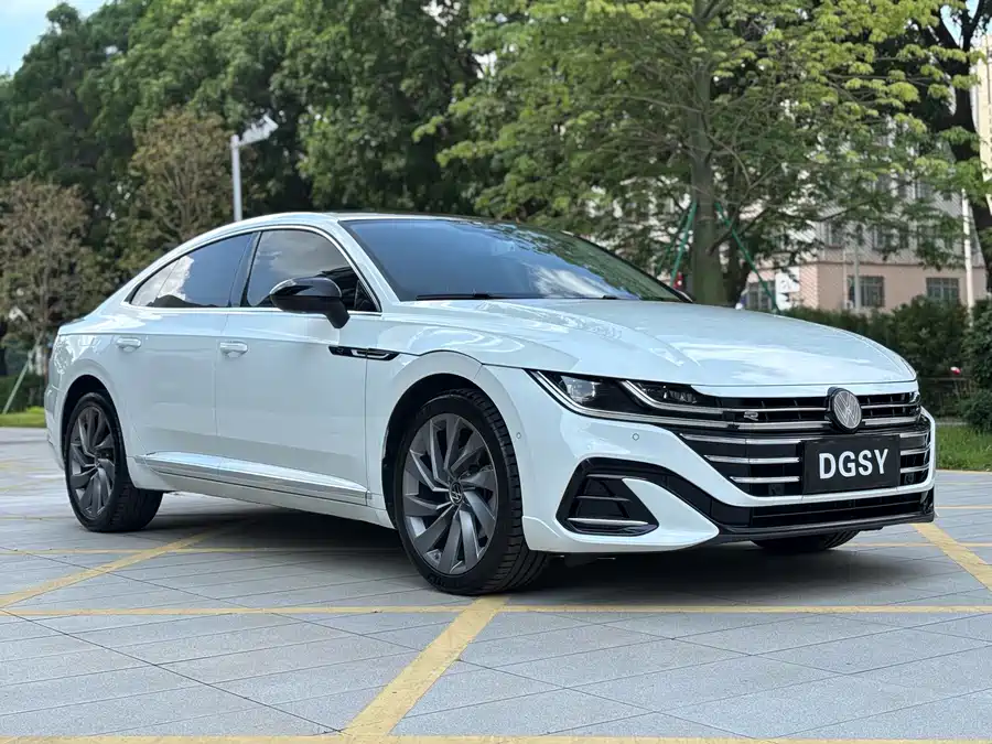 Volkswagen FAW- CC