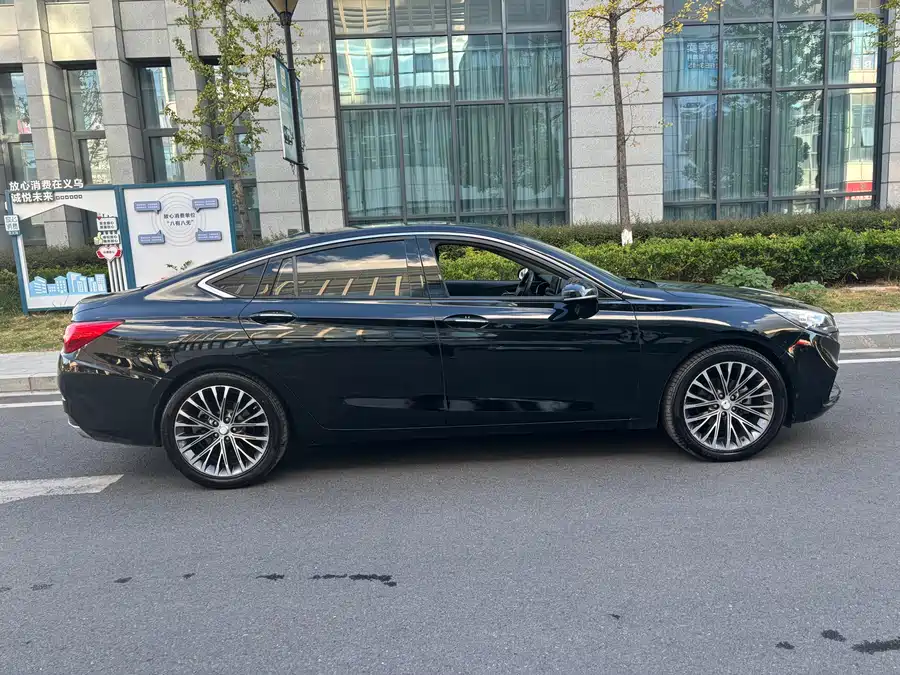Hongqi H5