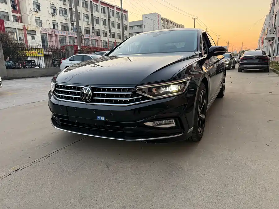 Volkswagen Magotan