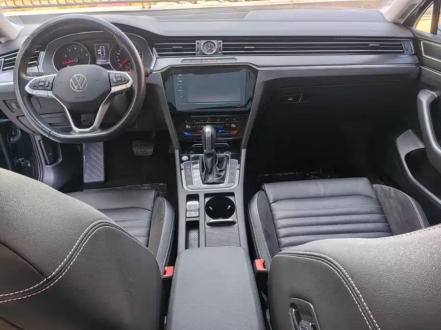 Volkswagen Magotan