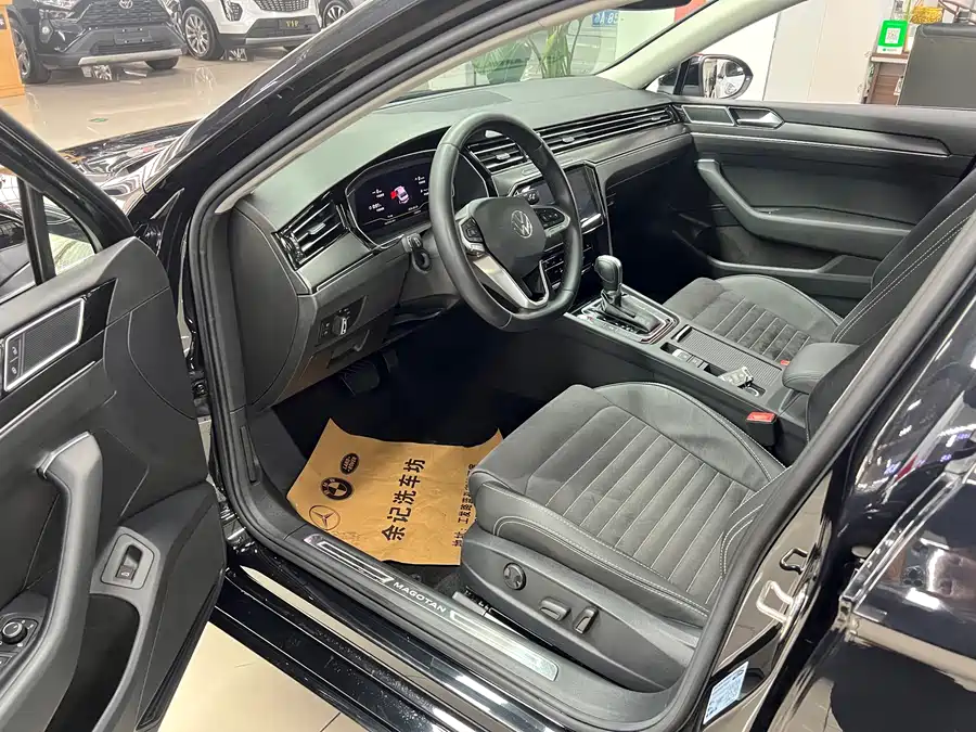 Volkswagen Magotan