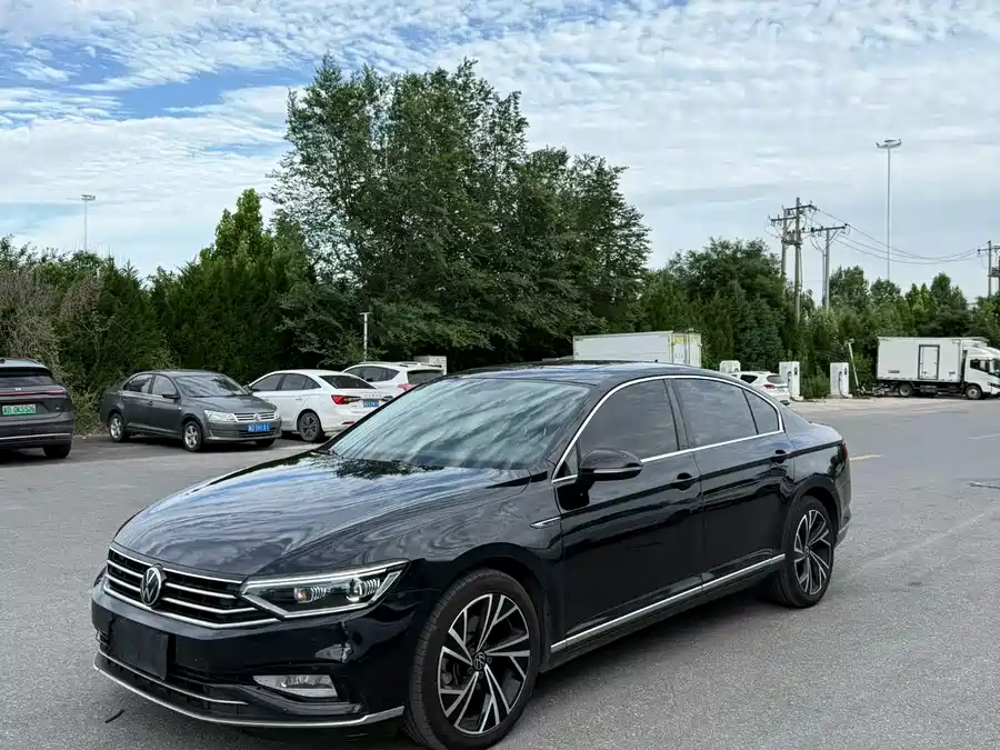 Volkswagen Magotan