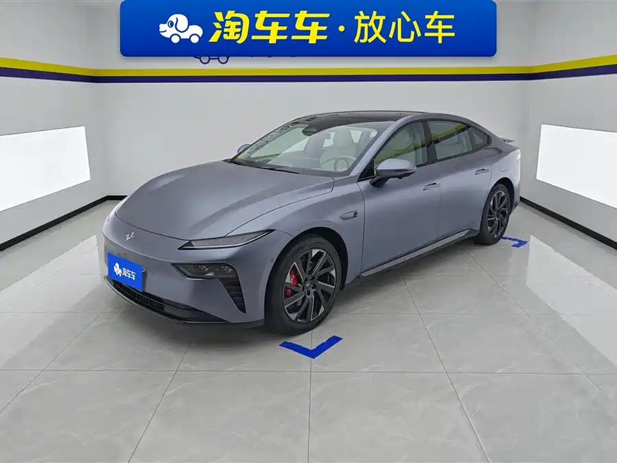 Dongfeng eπ007