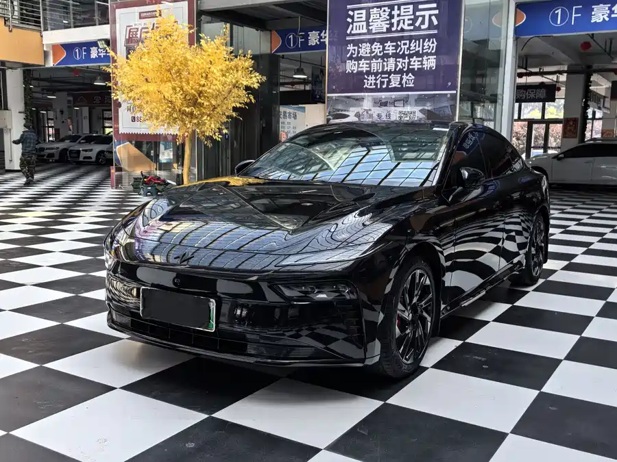 Dongfeng eπ007