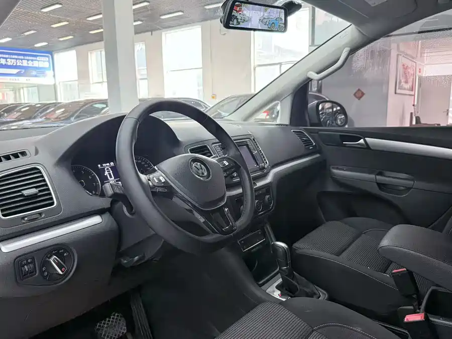 Volkswagen Sharan