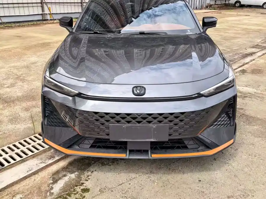 Changan UNI-V
